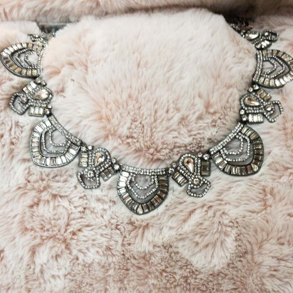 NWT Belle Badgley Mischka Black & Crystal Necklace